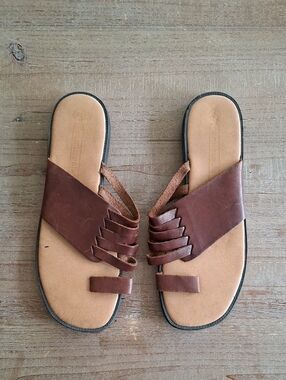 Brown Woven Toe-loop Grecian Leather Sandals in Dark Chocolate Brown (Size 10)